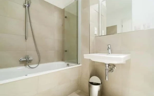 Charlie: zentral gelegenes und schoenes 2-Zimmer-Apartment mit Erker 4
