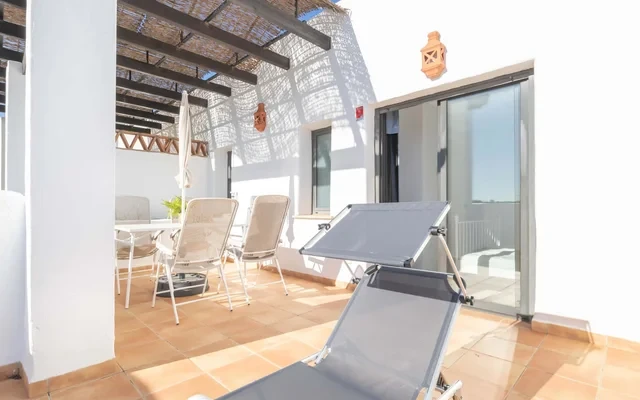 Sunset Sunshine Pool and Golf 1