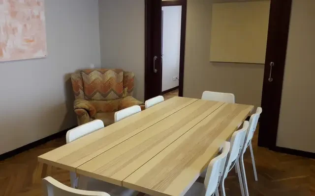 apartment near Via Augusta 3