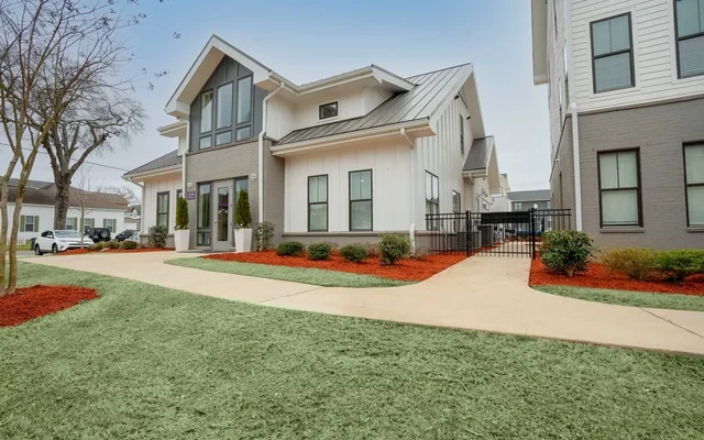 My House on 13th - ที่พักนักศึกษาในทัสคาลูซา