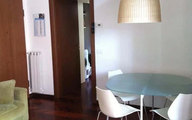 Apartment in Viale Carlo Espinasse, Milano for 52 m² with 1 bedrooms 4