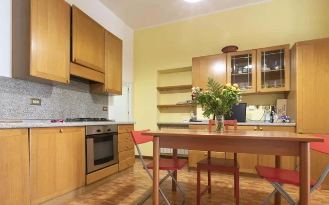 Apartment in Corso San Gottardo, Milano for 68 m² with 2 bedrooms 1