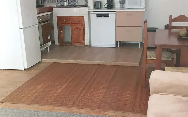 One-bedroom home with office in Montalvao, Setubal 0