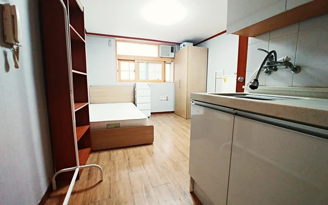 장원 - Seoul student accommodation - One room - 204