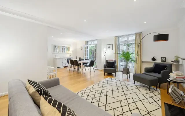 Collingham Gardens, London, SW5 0HL 0