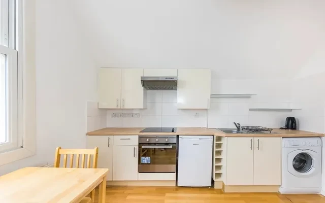 LH-Broadhurst Gardens 2