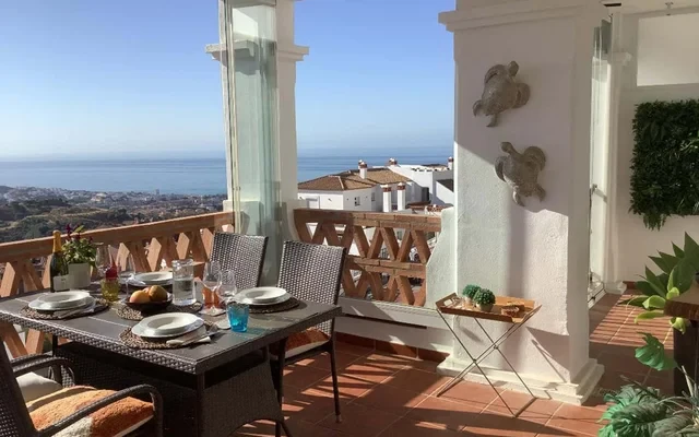 Pool Calahonda Palmeras with Sea View 0