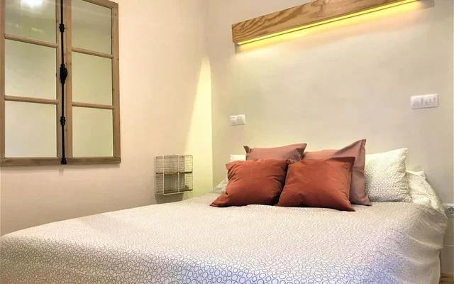 Calle de Embajadores 4