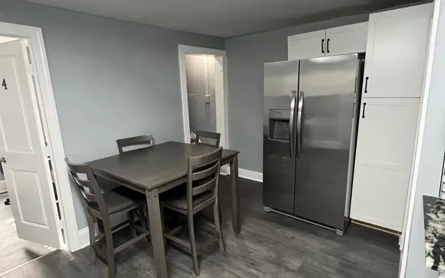 205 Ashworth Pl 2