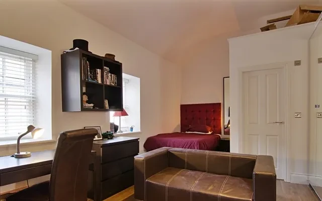 St. Leonards Gate, Lancaster - Flat 8, Rhodes House 3