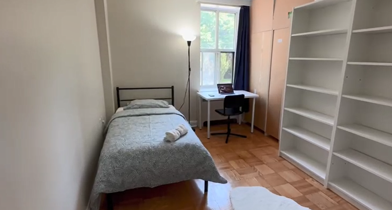 Pearson Housing - St Clair Ave W