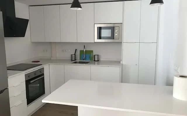 Reina Mercedes  21 1