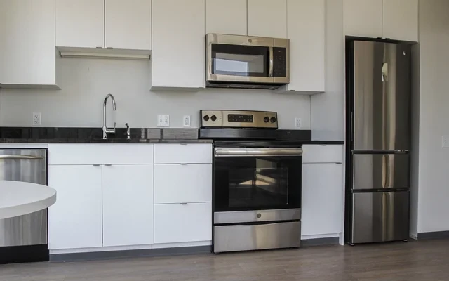 FOUND Study College Hill 3