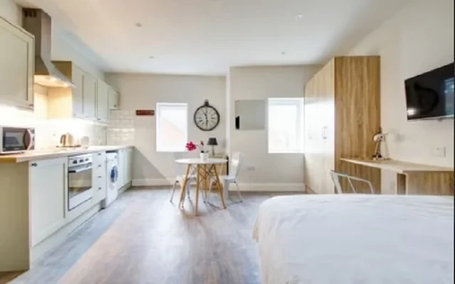 Flat T, Park View 1