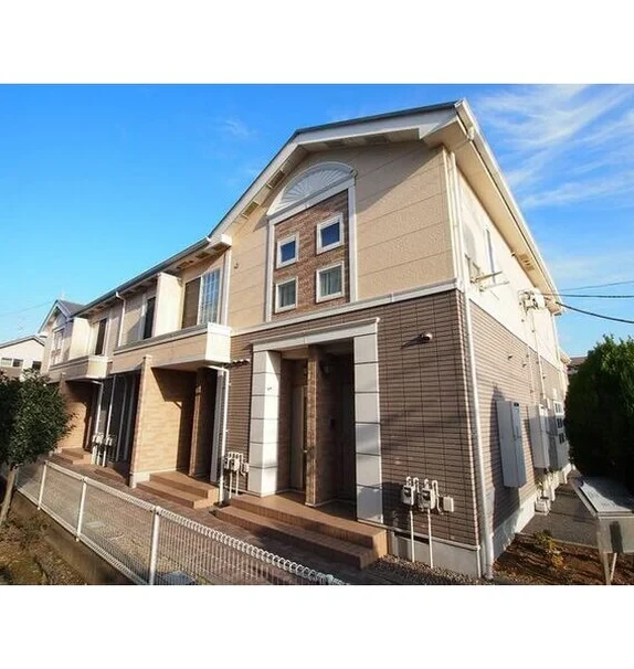 Dou-Maison II, Room 104