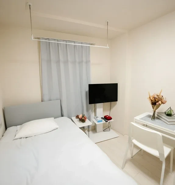 FL Residence Shinjuku II (RS2)