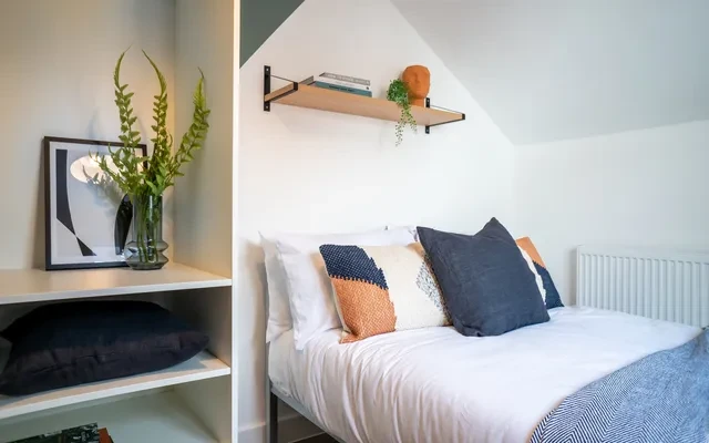 Flat 1, 7 Eileen Grove 0