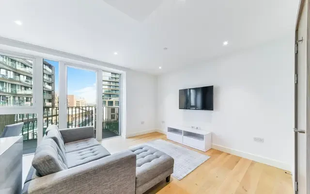 Admiralty House, Vaughan Way, Wapping, London, E1W 2AH 0