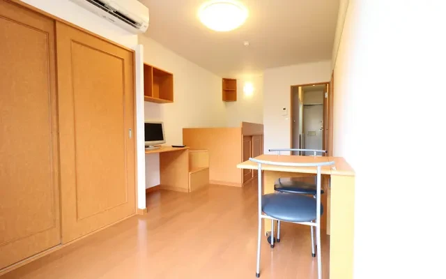レオパレスオープンハウス２１ - Ichikawa student accommodation - 101号房间(带独立厨房)