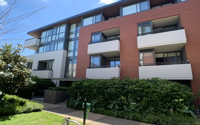 Entire Place·2B2B···Caulfield Village, 8 Bond st Caulfield North 3