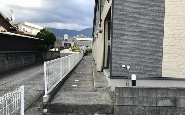 レオパレスサンモールⅡ - Shikokuchuo student accommodation - 208号房间(带独立厨房)