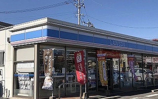 レオパレス新川 1