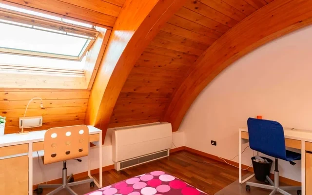 VIALE DELL'INNOVAZIONE 22 SC.6 P.12 A <br> SHARED ROOM D1 - Bed A 2