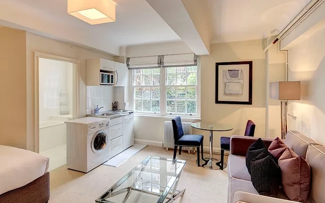 Pelham Court, Chelsea 3