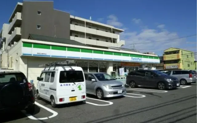 カワタハイツ 3