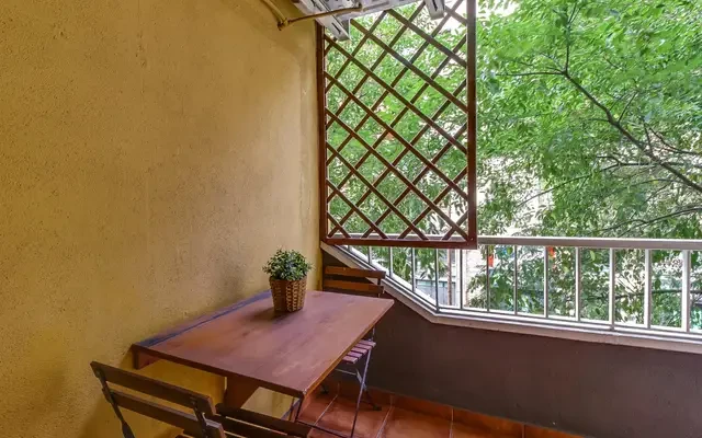 studio in La Sagrada Familia (Eixample) 2