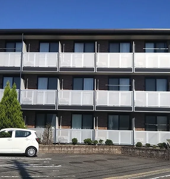 レオパレス弥生町
