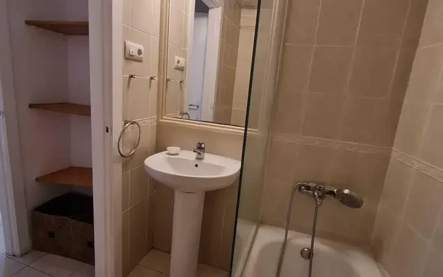 studio in El Raval (Ciutat Vella) 3