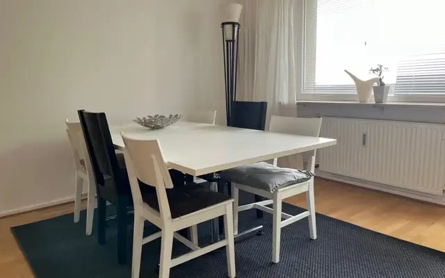 Superb double bedroom not far from IPU Berlin 1
