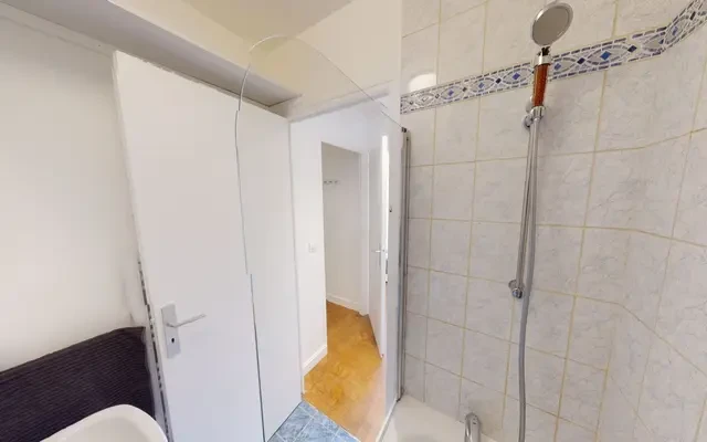 87 rue de Charonne, 75011 2