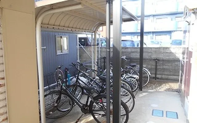 レオパレスＣｏｓｍｏｓ 1