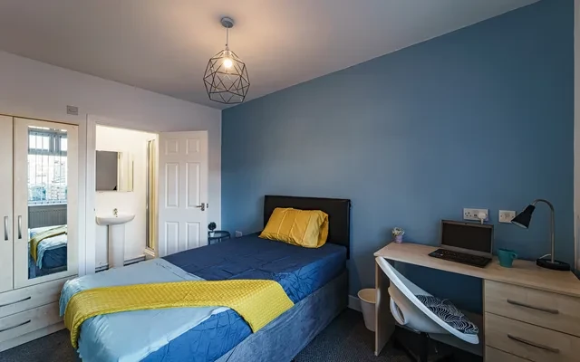 149 Charter avenue 2