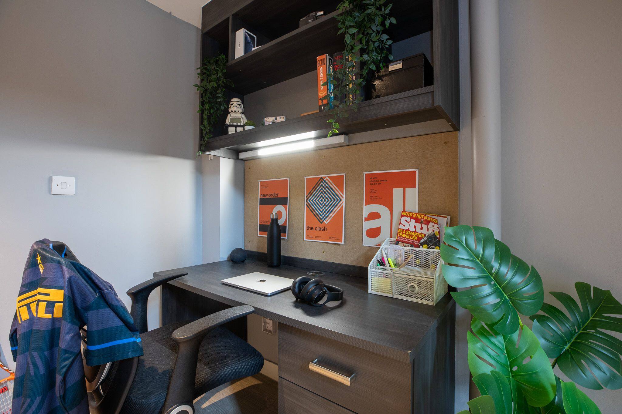 Silver Mezzanine Apartment