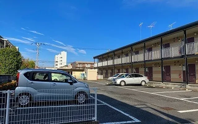 レオパレスフローラ 3