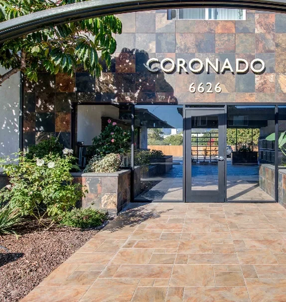 Breakpointe Coronado