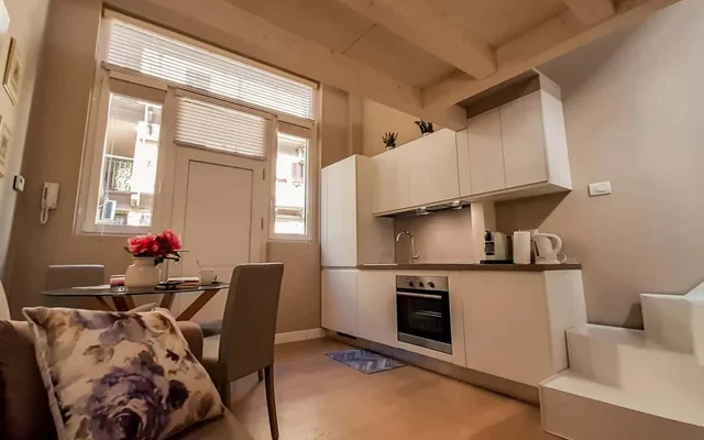 Apartment in Via Aleardi 4