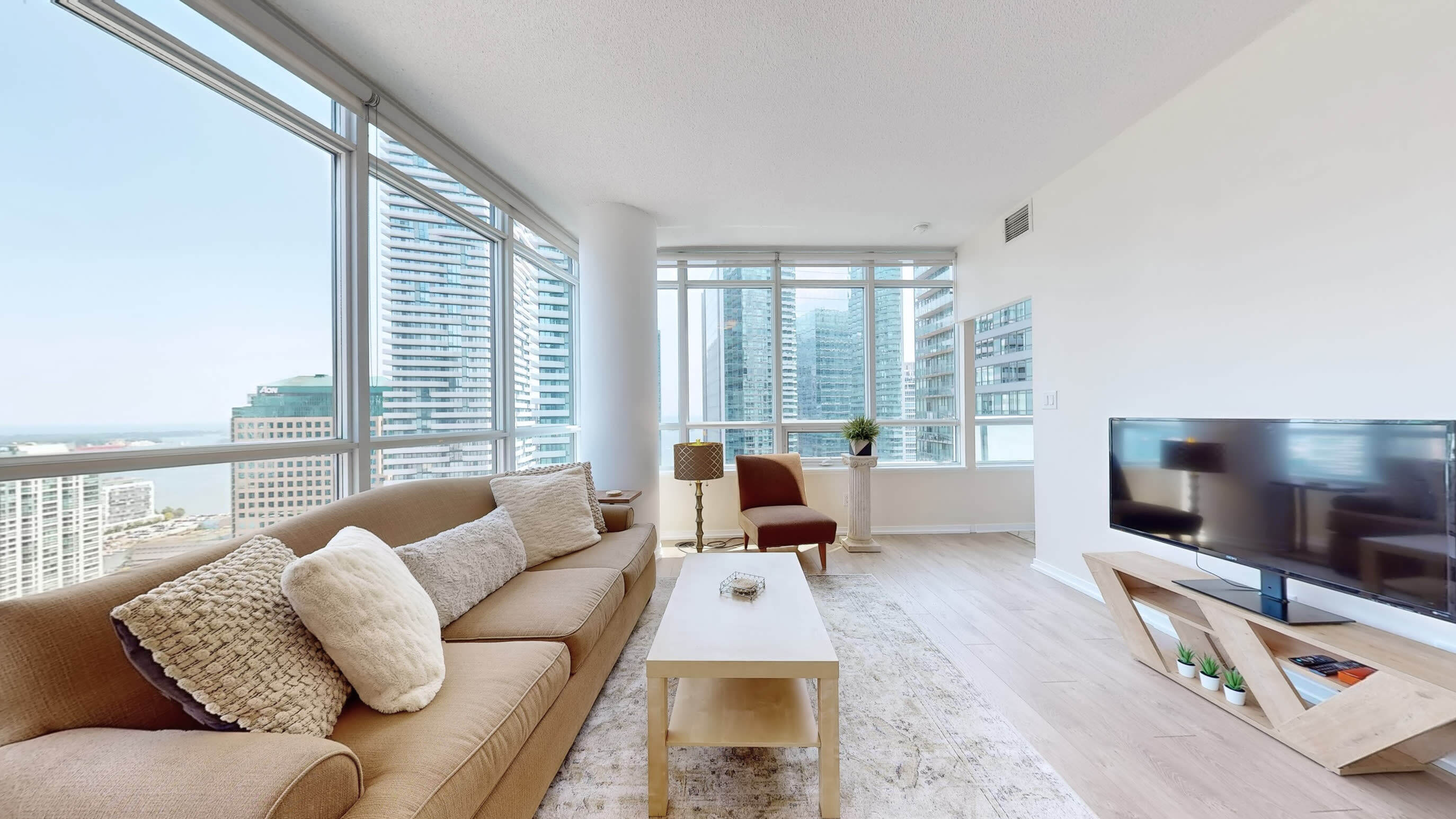 65 bremner blvd