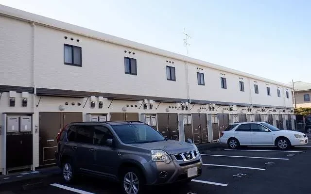 レオパレスＢｌｕｅＲｏｓｅ三島 0
