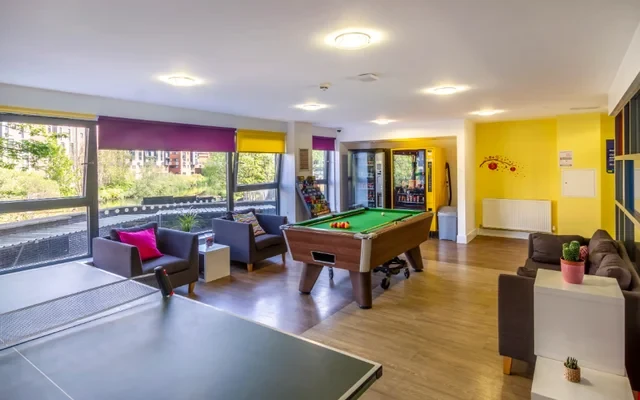 Old Dumbarton Road 0