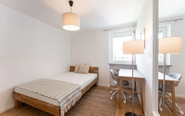 Peschelanger 9 - Munich student accommodation - Room 1
