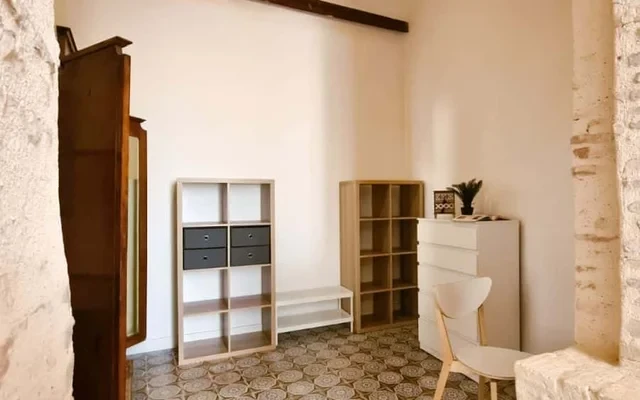 Piso de 6 habitaciones en Ciutat Vella 0