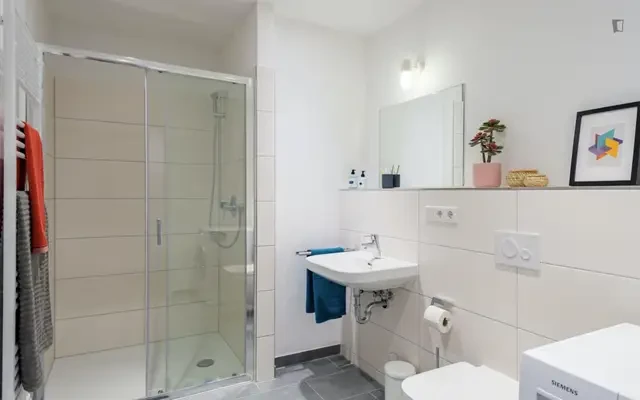 Luminous single bedroom in Westend-Süd 4