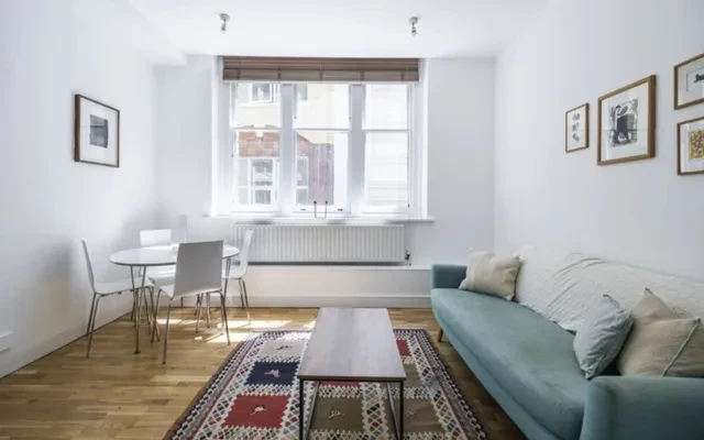 LH-Cathedral Court 1