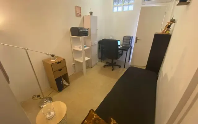 Homely single bedroom in Crépieux - Lyon student accommodation - Single bedroom