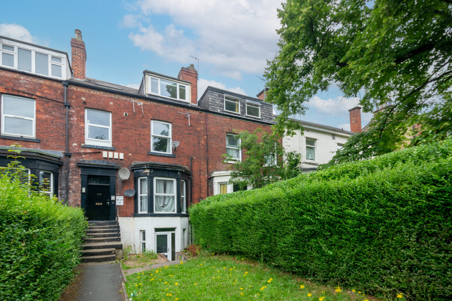 Flat 5, 257 HYDE PARK ROAD