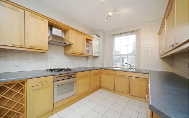 LH-Alderney Street 3